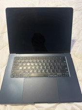 Apple MacBook Air M2 15