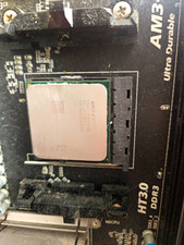 GIGABYTE GA-990FXA-UD3 ATX AM3+ DDR3 Motherboard + AMD FX 8-Core 4.0GHz 16gb Ram picture