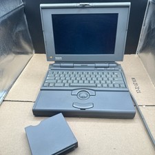 Apple Macintosh PowerBook 140 Powers On Chime Read Description picture