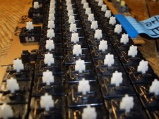 LOT-OF-FIVE KEYSWITCHES FOR 