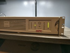 APC UPS (SU1400RM2U, 950w, Rackmountable, 6 Outlets w/ Battery) picture