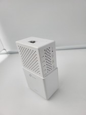 TP-Link TL-WPA7510 AC750 Wi-Fi Range Extender AV1000 Powerline Edition picture