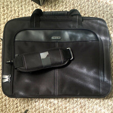 Targus 15 in Padded Nylon Laptop Briefcase Carry Case Bag, Black- Barely Used picture