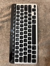 Logitech K811 920-004161 Wireless Keyboard picture