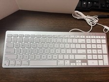 OMOTON Wired Keyboard for Mac, with Dual Interface (USB and Type-C) picture