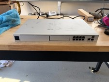Ubiquiti UniFi Dream Machine Pro SE (Special Edition) picture