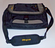 Targus Black Messenger Cross Body Bag 8” x 10” iPad, Small laptop, or Tablet picture