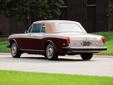 Cars rolls royce corniche drophead coupe Desk Mat Stitched picture