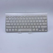 Apple Wireless Keyboard A1314 Bluetooth Aluminum 2-AA Battery Tested Working picture