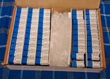 Everest 90° Angled RJ45 Keystone Jacks CAT6A 100-Pack T568 EMS 520270 100-Pcs picture