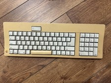 Apple Vintage Keyboard - Macintosh - M0116 Made In USA no Cord picture