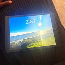 Apple iPad 10.2in 64GB Wi‑Fi Tablet, Silver, iOS, Apple iPad Series picture