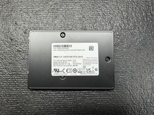 Samsung PM983 3.84TB U.2 NVMe PCIe Gen3 SSD MZ-QLB3T80 MZQLB3T8HALS 100% Health picture