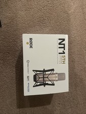 Rode NT1 5th Generation Condenser Microphone Silver (NT1GEN5) picture
