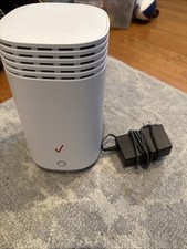 Verizon Fios G3100 4-Port 1000 Mbps Wireless Home Router & AC adaptor, white. picture