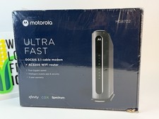 Motorola Ultra-Fast DOCSIS 3.1 Cable Modem with AC3200 Dual Band Router MG8702 picture
