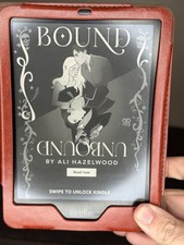 Amazon Kindle Paperwhite (11th Generation) Series eBook Reader w/ Case/Cover picture