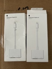 Apple iPhone/iPad Lighting to Digital AV HDMI Adapter MD826AM picture