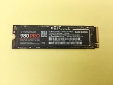 Samsung 980 PRO 2TB PCIE 4.0 x 4 NVMe Gen4 M.2 SSD MZ-V8P2T0 picture