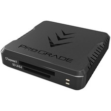 High-Speed Dual-Slot Card Reader Pro Filmmakers picture