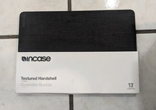 Incase Textured Hardshell in Woolenex, 13-inch MacBook Pro Thunderbolt 3, Black picture