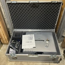 Panasonic DW6300 (PT-DW6300US) WXGA DLP Projector with Shipping Case No Lens picture