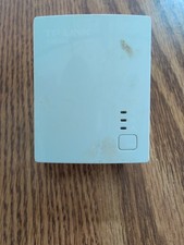 TP-Link TL-PA4010 Nano Powerline Adapter AV500 White 500Mbps picture