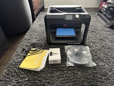 MAKERBOT MP05825 Replicator Desktop 3D Printer picture