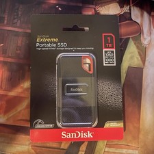 SanDisk Portable Extreme Portable SSD 1TB USB-C SSD SDSSDE61-1T00-AT New picture