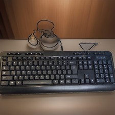 Adesso AKB-132HB Multimedia Desktop Keyboard picture