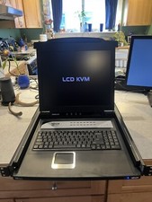 Tripp-Lite B020-016-17 KVM Switch LCD Monitor picture