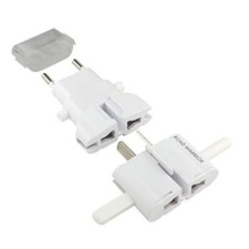 ROAD WARRIOR Universal Travel Plug Adapter picture