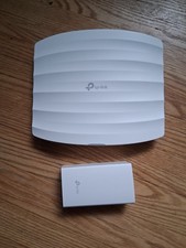 TP-LINK omada EAP245 Wireless Dual Band AC1750 Access Point and poe adaptor picture