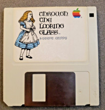 Macintosh Collector's Guide - Through The Looking Glass -- 690-5026-A  (DS3D1PT) picture