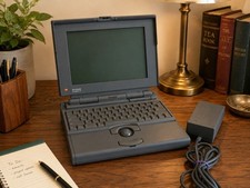 Apple Macintosh PowerBook 170 M5409 Vintage 1991 Laptop Untested Parts Repair picture