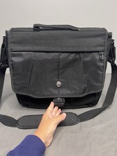 Targus All Black W/ Strap Heavy Duty Laptop/ipad 16” Bag picture