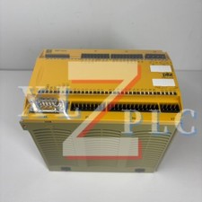 1PCS New Pilz 773100 PNOZ m1p safety relay In Box* picture