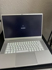 Razer Blade 15 Advanced RZ09-0288 RTX 2070 Max-Q 32GB RAM Gaming Laptop - Silver picture