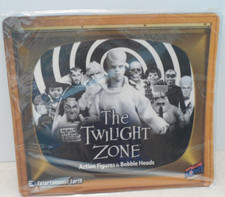 ENTERTAINMENT EARTH EXCLUSIVE 