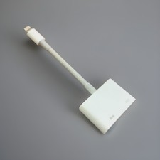 Apple iPhone/iPad Lighting to Digital AV HDMI Adapter picture