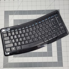 Microsoft Sculpt Mobile Bluetooth Wireless Keyboard 1390 Ergonomic picture