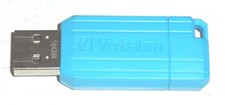 Verbatim PinStripe 16GB USB 2.0 Flash Drive picture