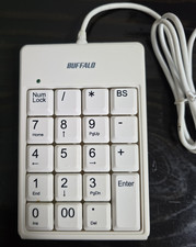Buffalo BUFFALO Wired Slim Numeric Keypad with Hub White picture