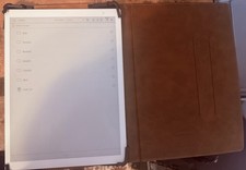 Fujitsu Quaderno A4 (2nd Gen.) USB-C, Wi-Fi, Bluetooth, NFC Bundle (FMVDP41) picture