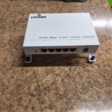 Leviton 10/100 Mbps 4-Port Internet Gateway picture