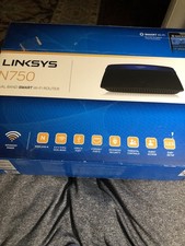 LINKSYS N750 Dual Band SMART Wi-Fi ROUTER  picture