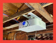 NEC NP-PA550W Widescreen HDMI Large Venue/Outdoor Projector 5500 Lumens 1080p picture