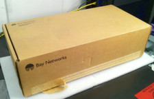 Bay Networks Synoptics LattisHub 2803 16 Port picture