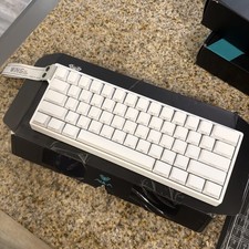 AULA WIN60 HE Mechanical Wired 60% Keyboard Hot Swappable White QWERTY picture