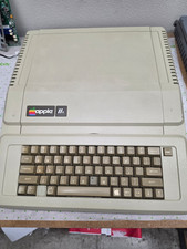 Apple IIe Vintage Computer A2S2064 - Powers on to APPLE II Screen - See Pics picture